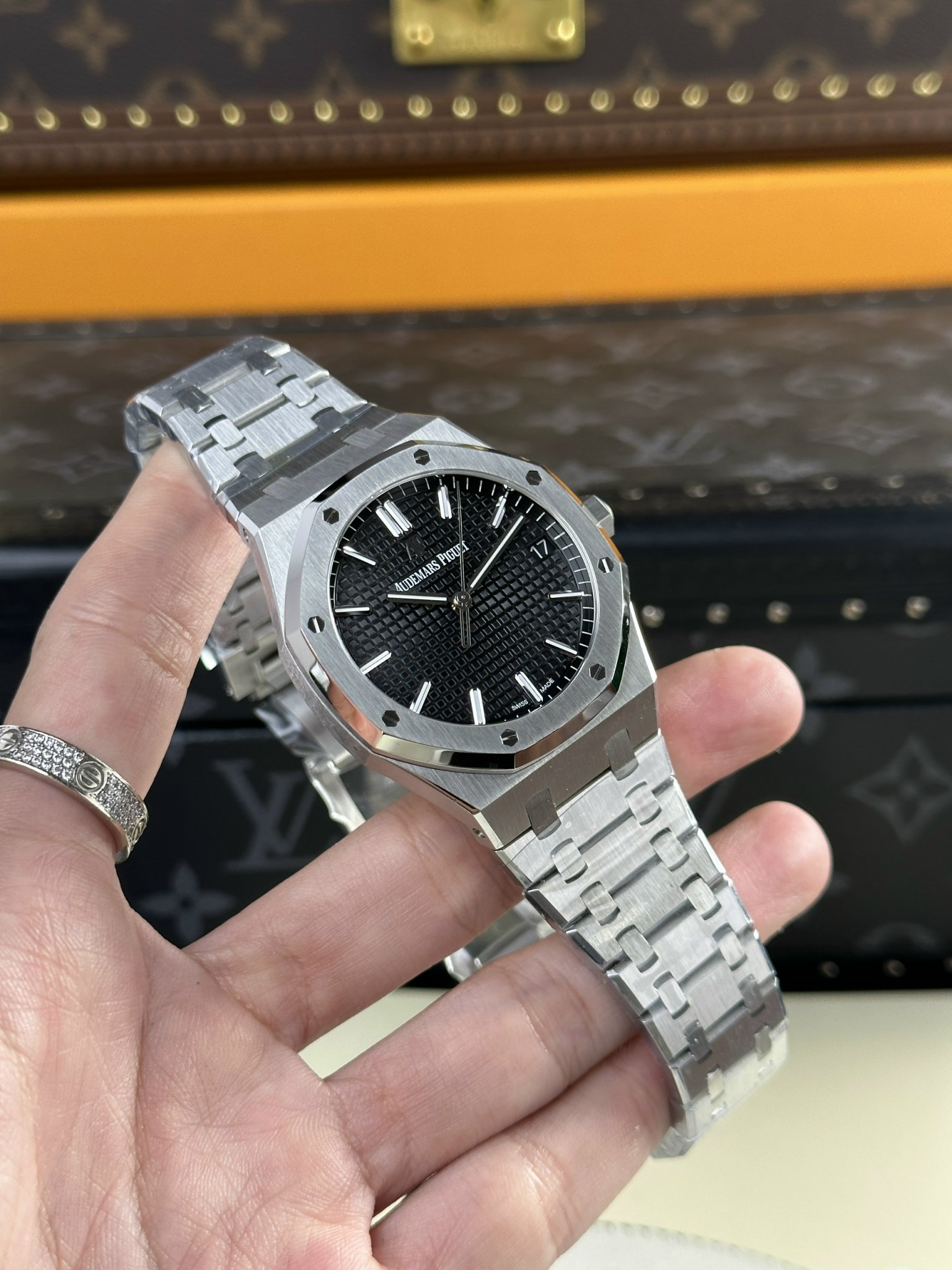 Audemars Piguet Royal Oak 15500ST Replica Watches APS Factory (4) Audemars Piguet Royal Oak 15500ST Replica Watches APS Factory (4)