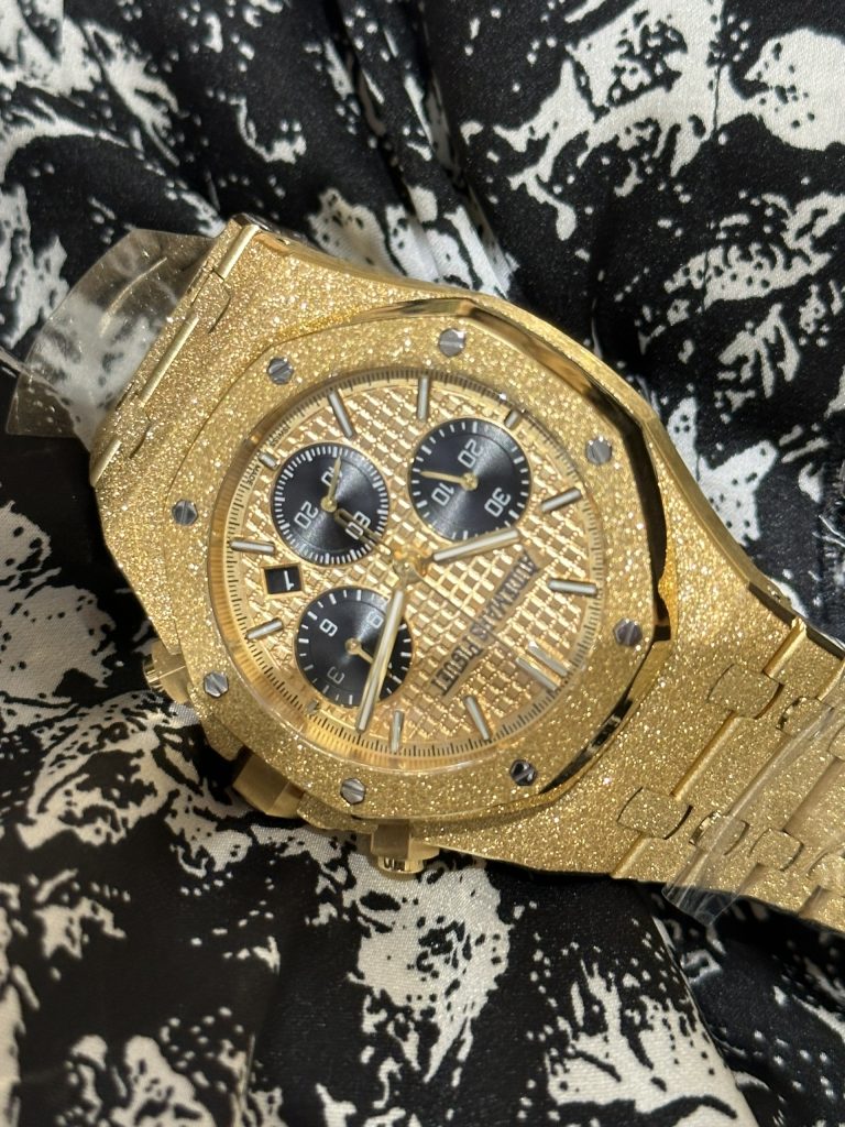 Audemars Piguet Royal Oak 26331 Frosted Gold Replica Watches (1)