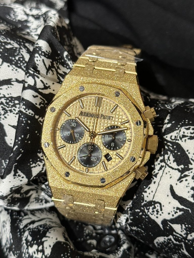 Audemars Piguet Royal Oak 26331 Frosted Gold Replica Watches (1)