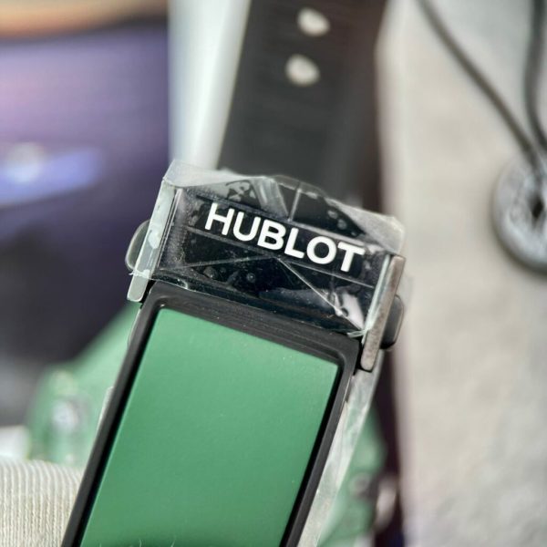 Hublot Big Bang Sang Bleu II Green Ceramic Replica Watches BBF (10)