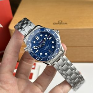 Omega Seamaster Diver 300 Blue Dial Replica Watches VS Factory (1)