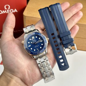 Omega Seamaster Diver 300M Replica Watches Blue Dial VS Factory (9)