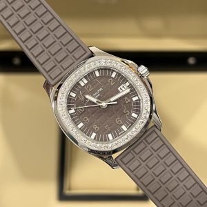 Patek Philippe Aquanaut 5067A Replica Watches Gray Color (5)