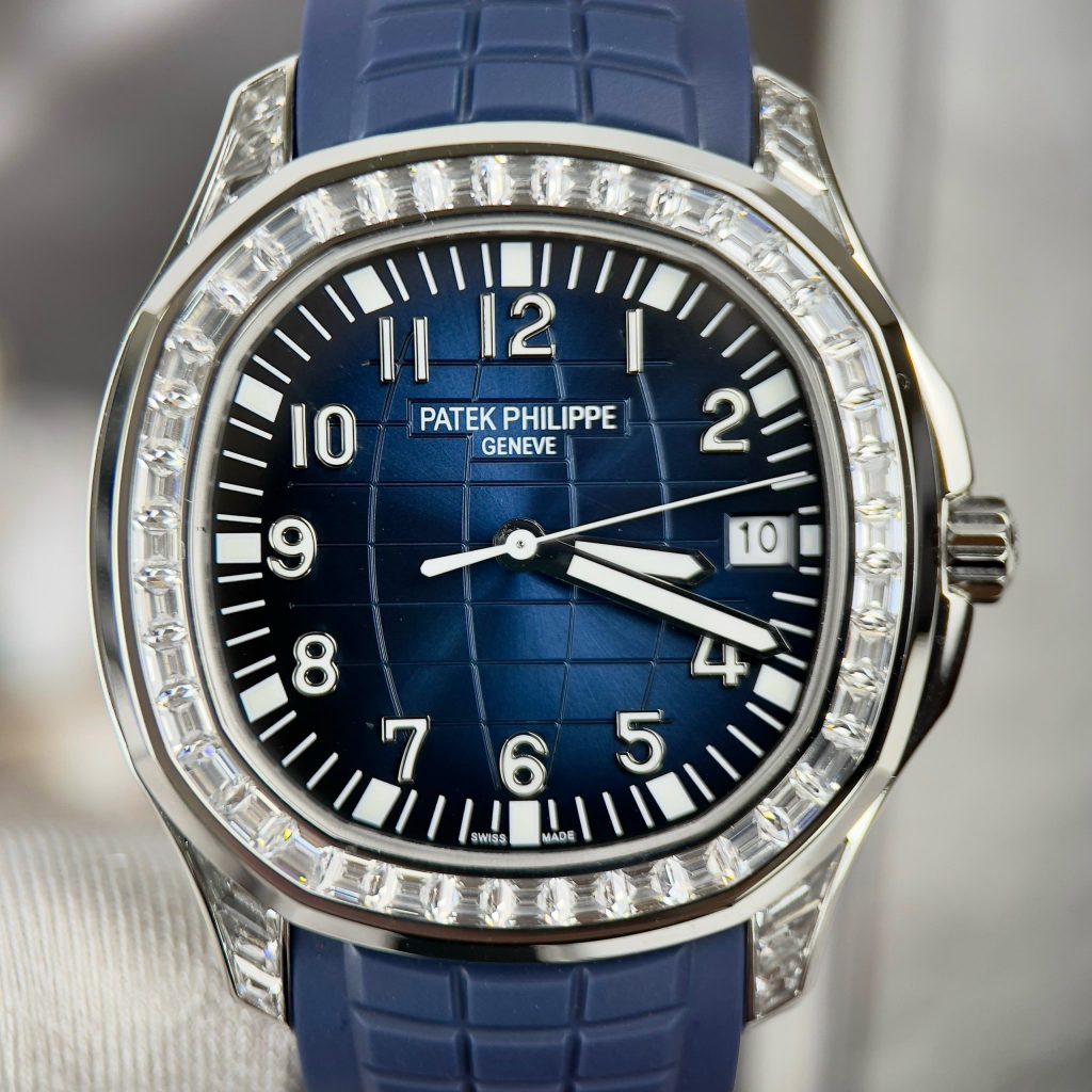 Patek Philippe Aquanaut 5168G Replica Watches Blue Rubber GR Factory (1)