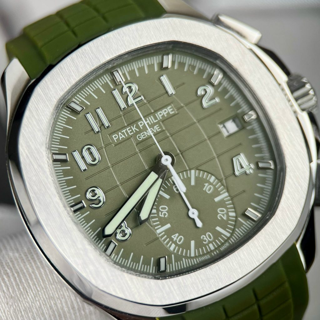 Patek Philippe Aquanaut 5968G Replica Watches Green Dial (1)