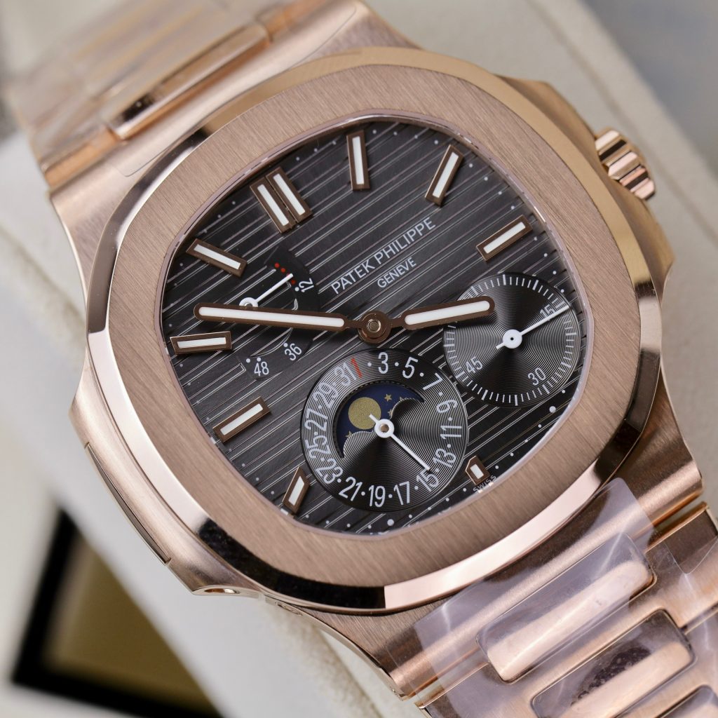 Patek Philippe Nautilus 5712R 18K Rose Gold Wrapped Gray Dial (10)