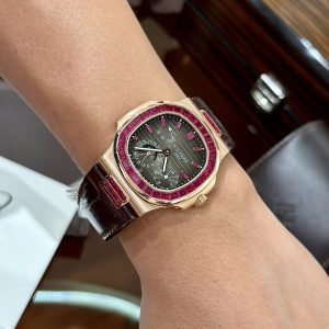 Patek Philippe Nautilus 5724 18K Gold Wrapped Custom Red Ruby 40mm (1)