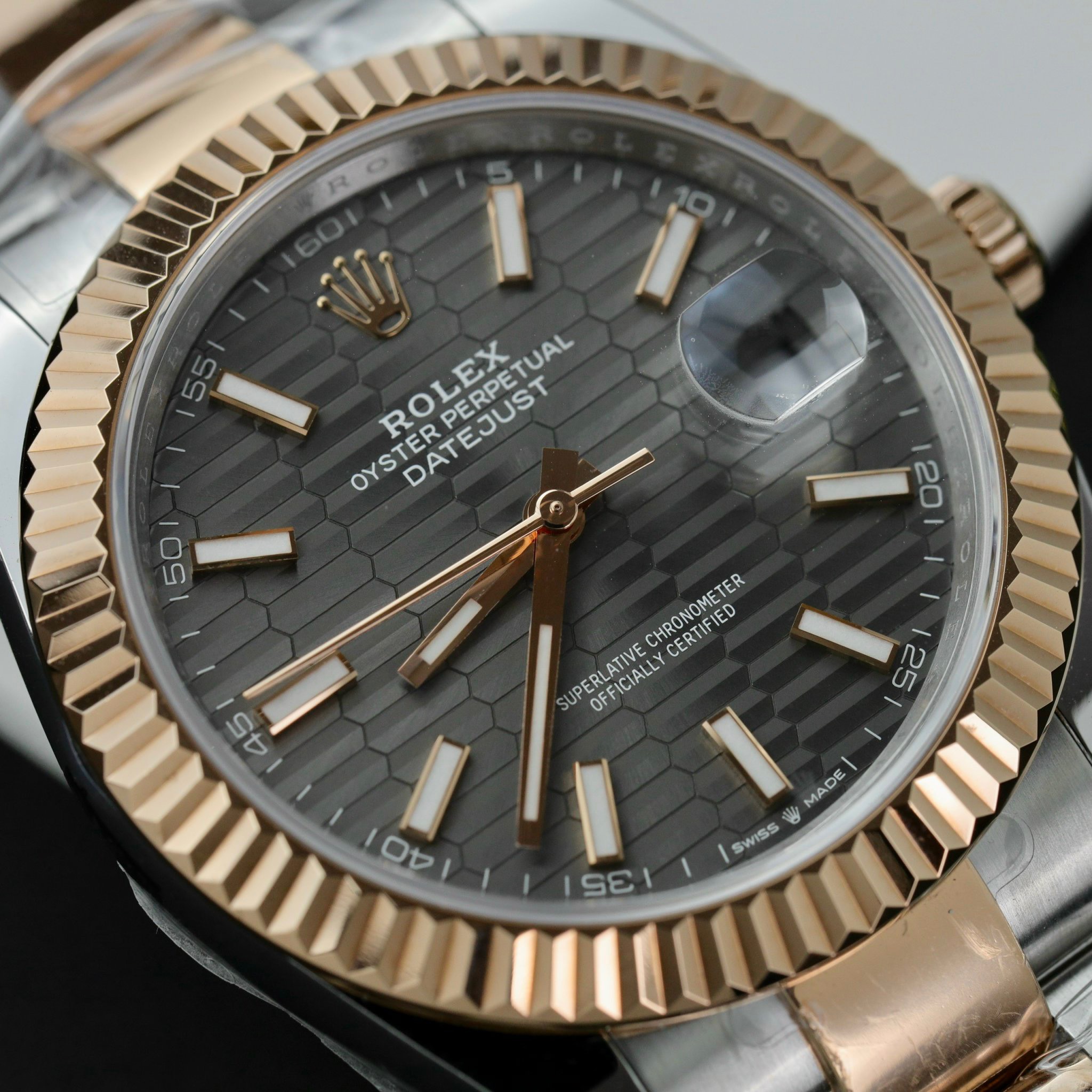 Rolex DateJust 126331 Replica Watches Gray Fluted Dial Clean Factory 41mm (3) Rolex DateJust 126331 Replica Watches Gray Fluted Dial Clean Factory 41mm (1)