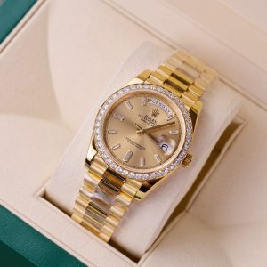 Rolex Day-Date 228235 18K Gold Wrapped and Moissanite Replica Watches GM 40mm (10)