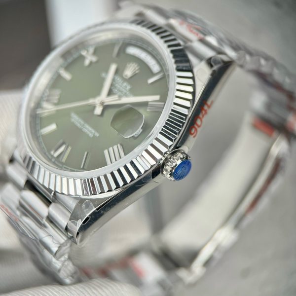Rolex Day-Date 228236 Replica Watches Green Dial GM Factory (2)