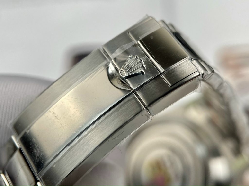 Rolex Daytona 116500LN Replica Watches Gozzila Clean Factory 40mm (1)