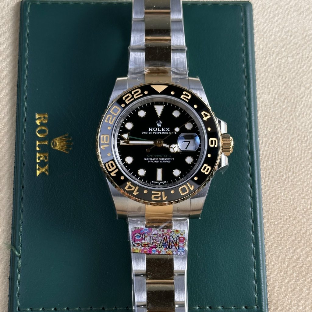 Rolex GMT Master II 116713LN Replica Watches Best Quality 40mm (2)