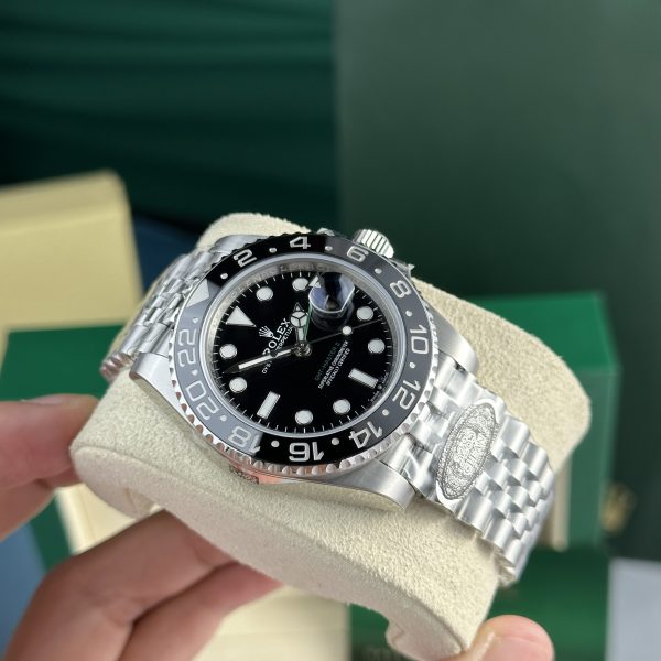 Rolex GMT-Master II 126710LN Replica Watches Julibee Strap Clean Factory (12)