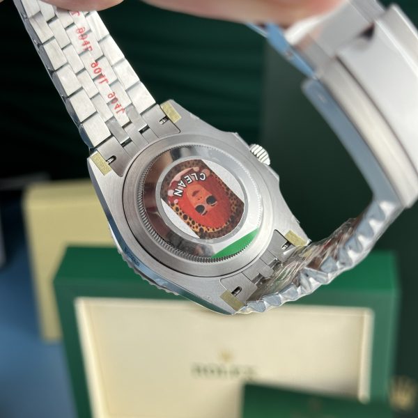 Rolex GMT-Master II 126710LN Replica Watches Julibee Strap Clean Factory (12)