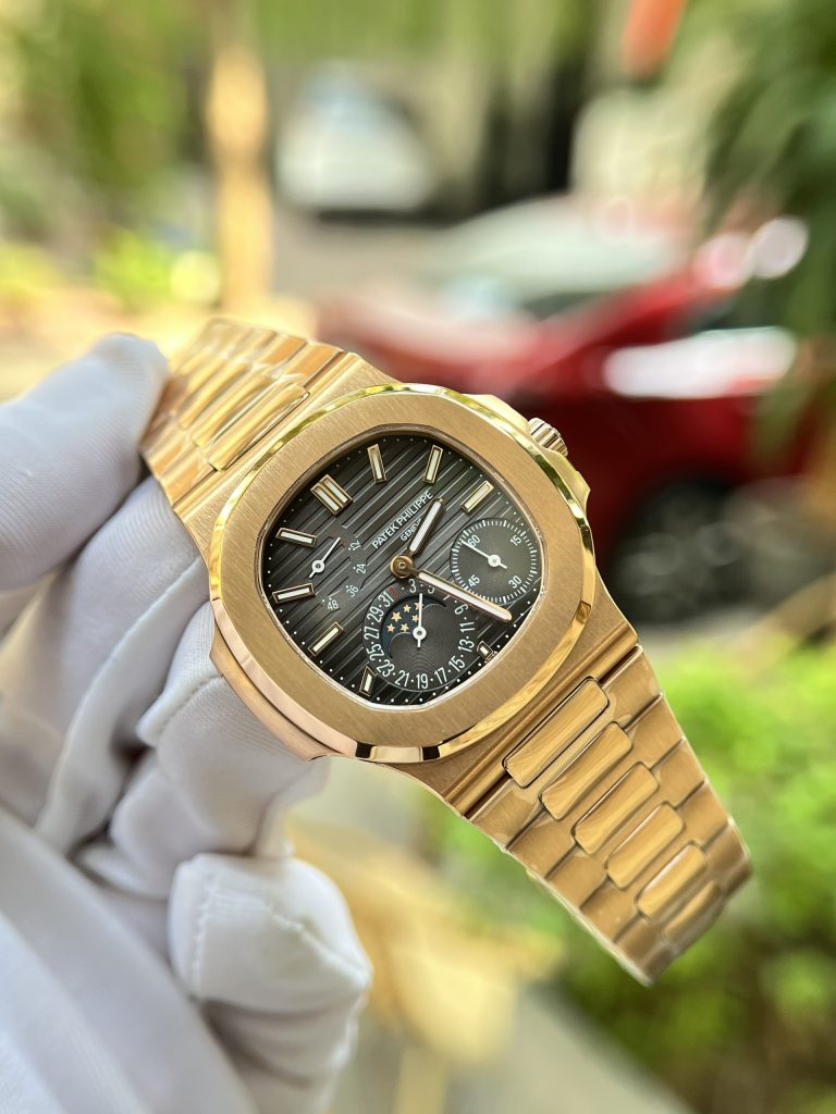 Patek Philippe Nautilus 5712 Replica Watches Best Quality PPF Factory 40mm (1)