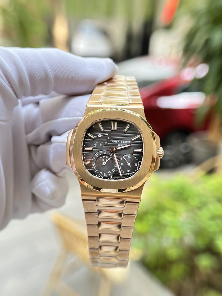 Patek Philippe Nautilus 5712 Replica Watches Best Quality PPF Factory 40mm (1)