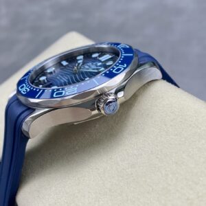 Omega Seamaster Summer Blue Fake Watches Best Quality VS Factory 42mm (9)
