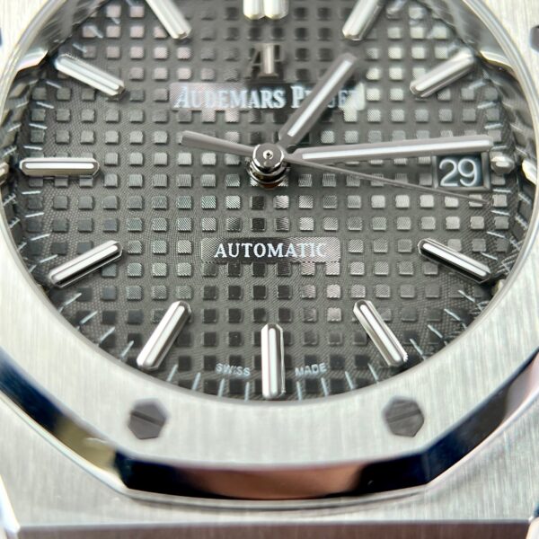 Audemars Piguet Replica Watches Royal Oak Grey Dial 15450ST IP Factory 37mm (2)