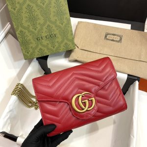 Gucci Marmont Small Shoulder Replica Bags Red Size 20cm (2)