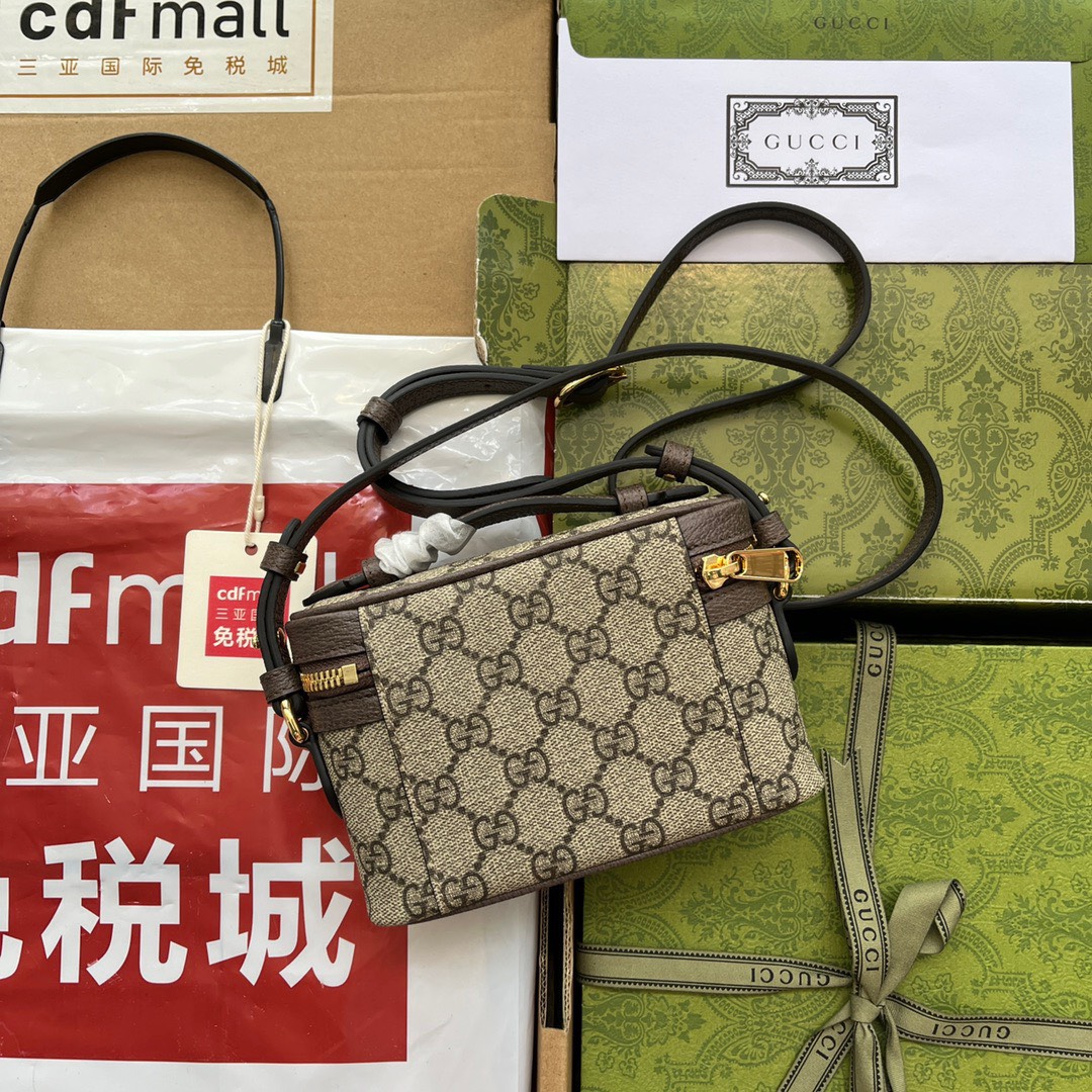 Gucci Ophidia Cosmetic Case Monogram Brown Replica Bags Size 15 (10) Gucci Ophidia Cosmetic Case Monogram Brown Replica Bags Size 15 (8)