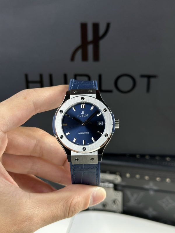 Hublot Classic Fusion Titanium Blue Replica Watches JJF Factory 2024 38mm (1)