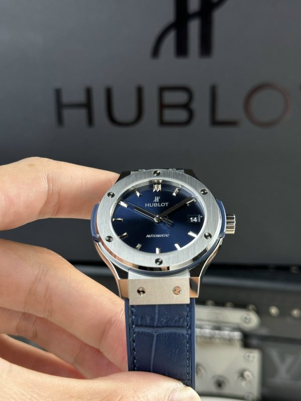 Hublot Classic Fusion Titanium Blue Replica Watches JJF Factory 2024 38mm (1)