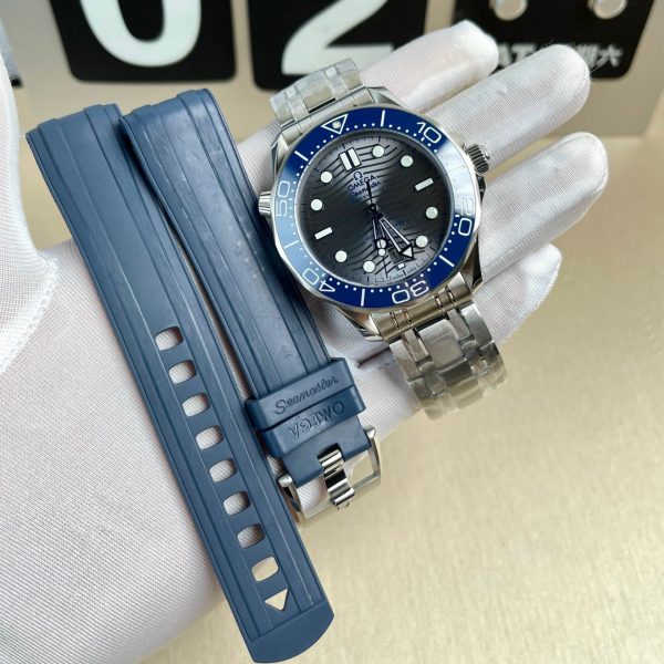 Omega Seamaster Diver 300M Co-Axial Master Best Replica VS 42mm (1)