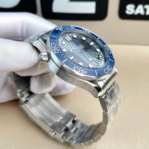 Omega Seamaster Diver 300M Co-Axial Master Best Replica VS 42mm (1)