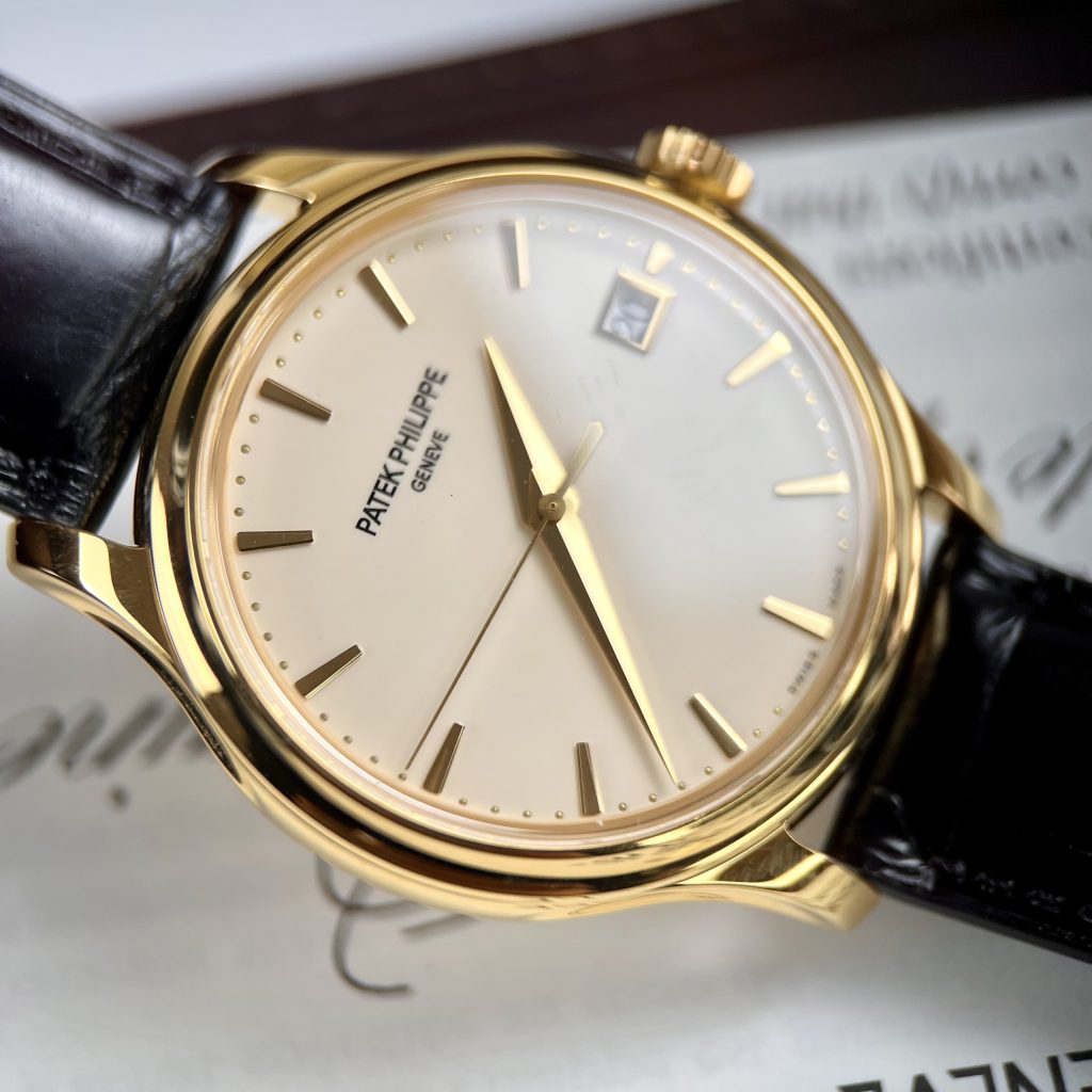 Patek Philippe Calatrava 5227J Gold Wrapped Best Replica 39mm (8)