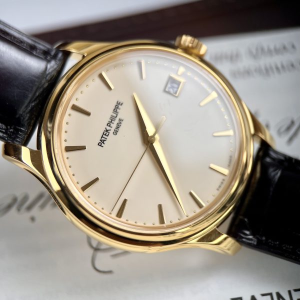 Patek Philippe Calatrava 5227J Gold Wrapped Best Replica 39mm (8)