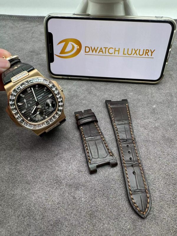 Patek Philippe Nautilus 5724R Solid Gold Diamond CVD Replica Watch 40mm (9)