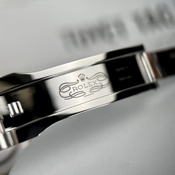 Rolex DateJust 126334 Gray Dial Oyster Strap Clean Factory 41mm (2)