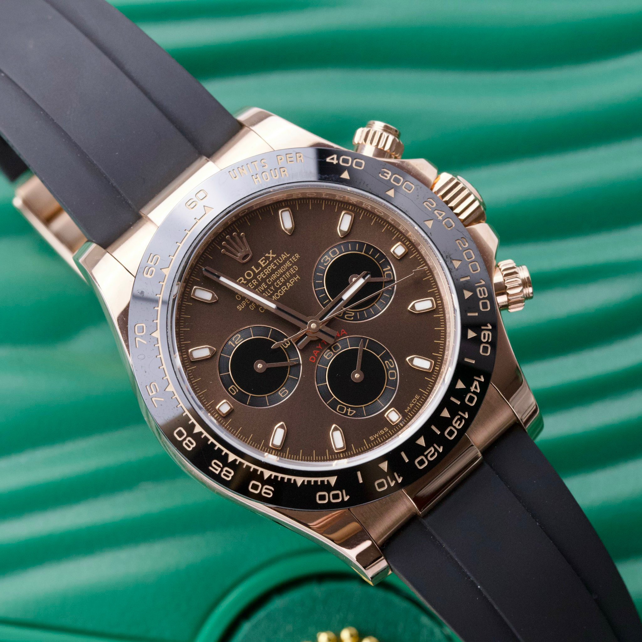 Rolex Daytona Cosmograph 116515LN 18K Gold Wrapped BT Factory 40mm (4) Rolex Daytona Cosmograph 116515LN 18K Gold Wrapped BT Factory 40mm