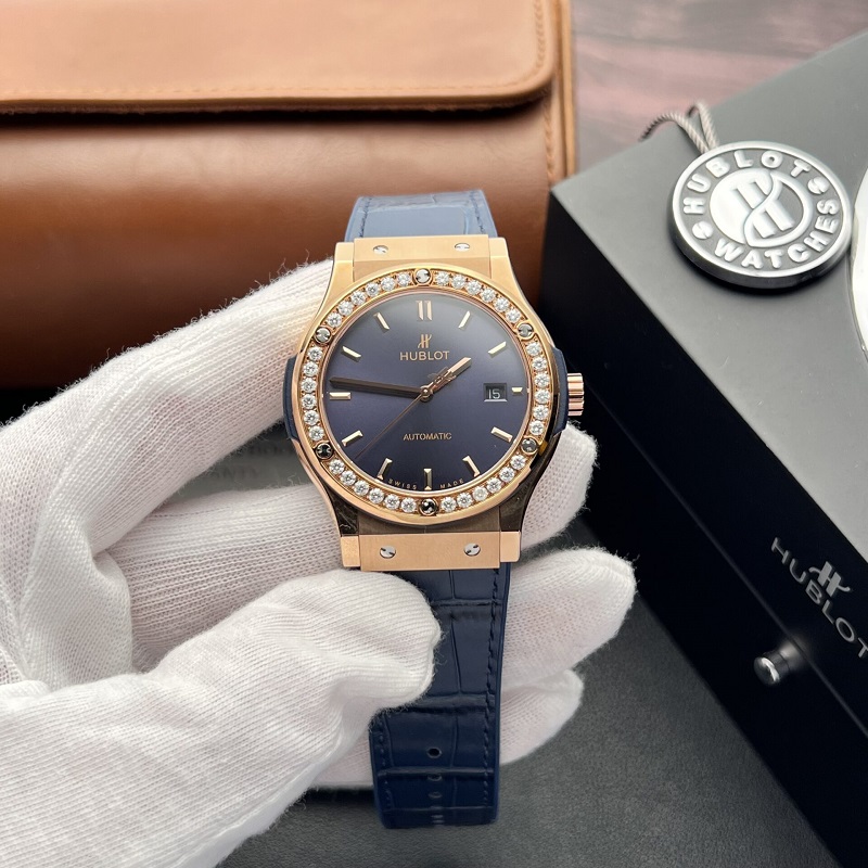 Top 3 Most Beautiful Hublot Diamond Watches (2)