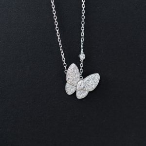 Van Cleef & Arpels Butterfly Necklace Custom Natural Diamond White Gold 18k (2)