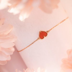 Van Cleef & Arpels Heart Shape Alhambra Bracelet Custom Rose Gold 18k (2)