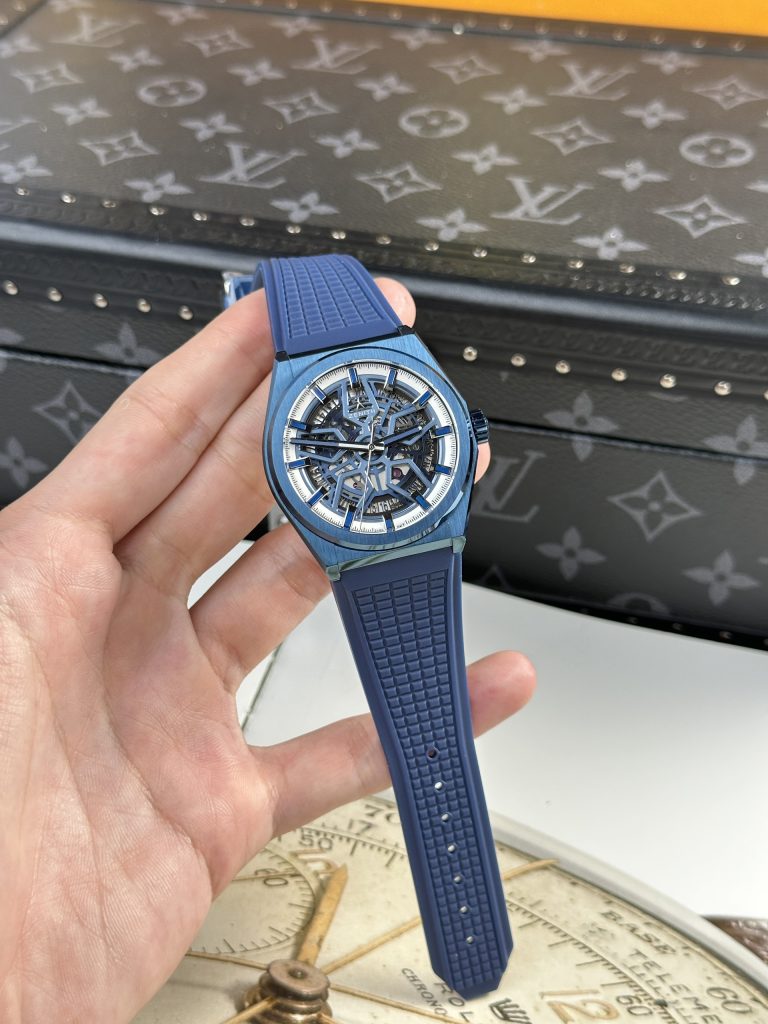 Zenith Defy Classic Replica Watches Skeleton Blue Dial LF Factory 41mm (10)