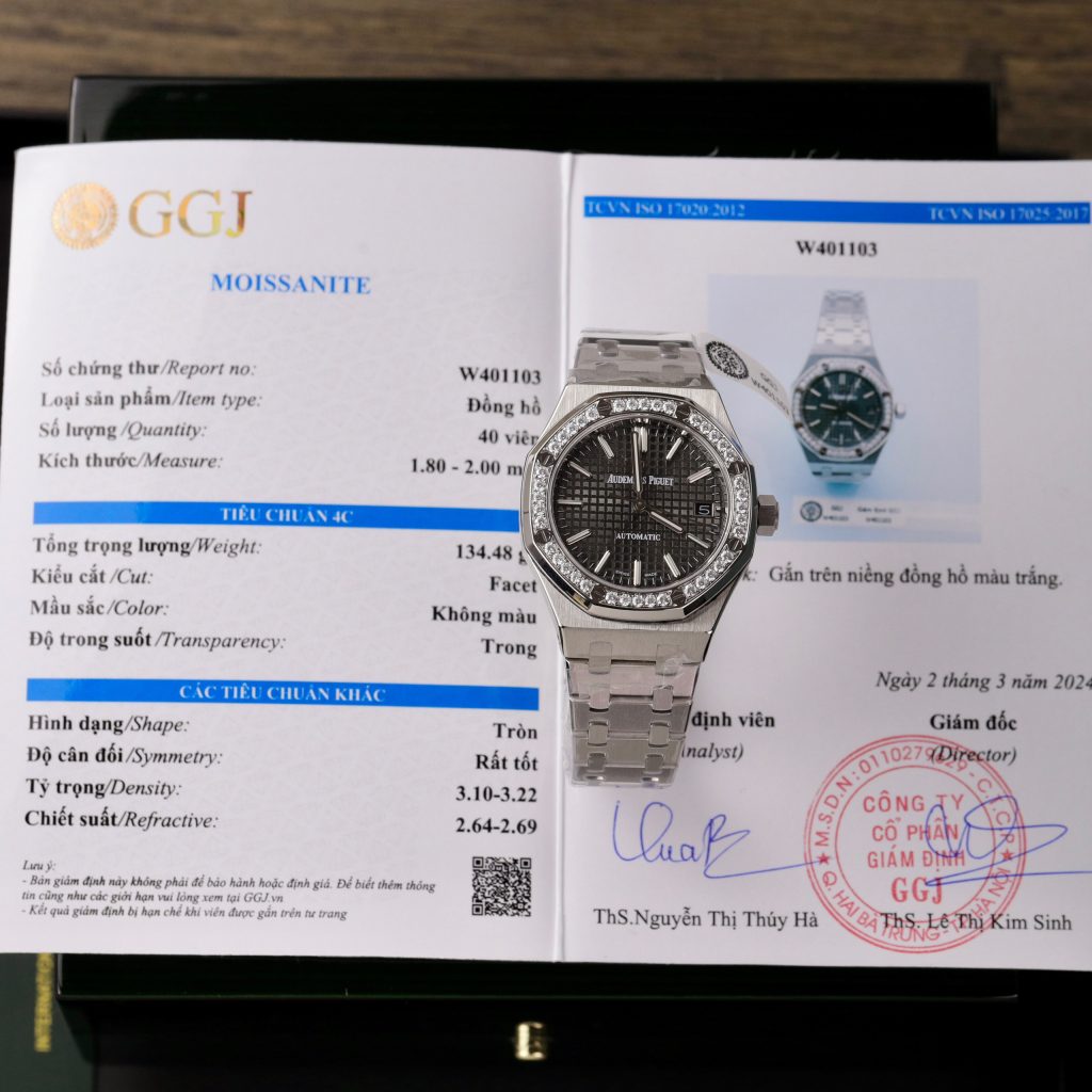 Audemars Piguet Royal Oak Customs Moissanite Diamonds Bezel IPF 37mm (3)