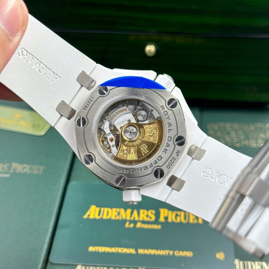Audemars Piguet Royal Oak Offshore 15707CE White Replica APS 42mm (2)