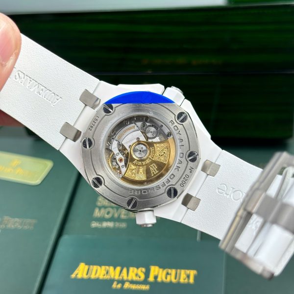 Audemars Piguet Royal Oak Offshore 15707CE White Replica APS 42mm (2)