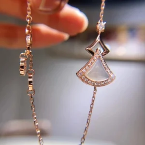 Bvlgari Divas Dream Bracelet Diamond 0.2 Carats 18K Rose Gold Custom (2)