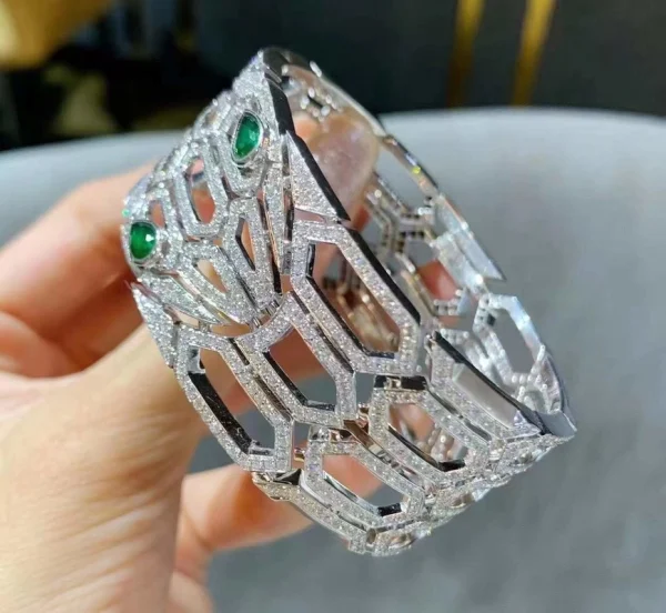 Bvlgari Serpenti Bracelet Custom Emerald Diamond White Gold 18K (2)