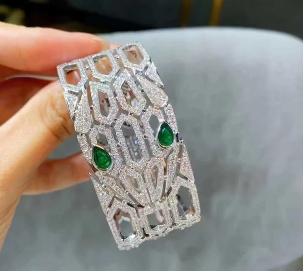 Bvlgari Serpenti Bracelet Custom Emerald Diamond White Gold 18K (2)