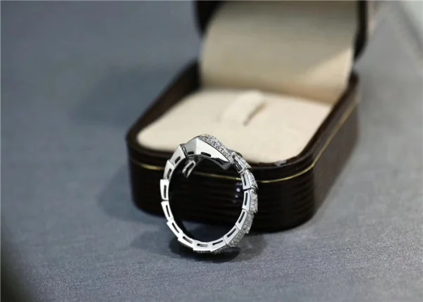 Bvlgari Serpenti Viper Rings Custom Diamond White Gold 18K (2)
