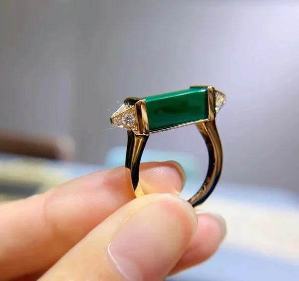 Cartier De Les Berlingots Rings Custom Emerald Gold 18K (2)