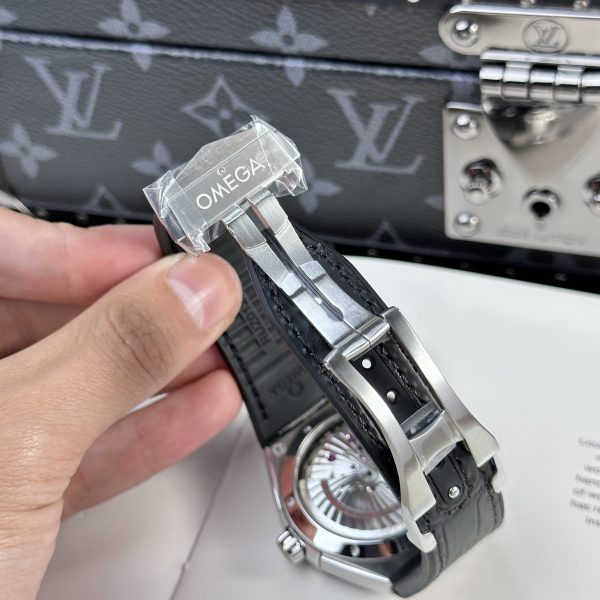 Fake Omega Watch