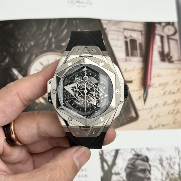 Hublot Big Bang Sang Bleu II Titanium Black Replica BB Factory 45mm (7)