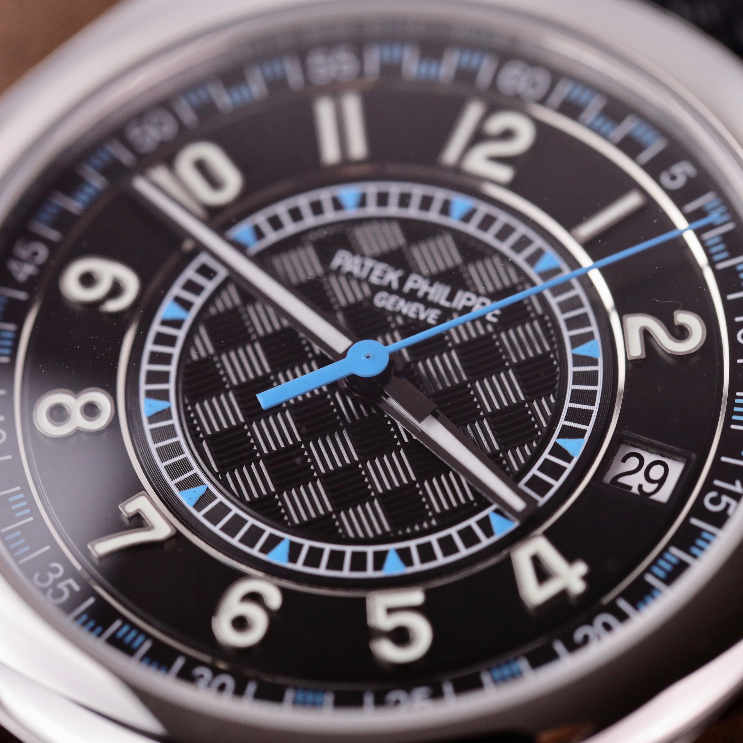 Patek Philippe Calatrava 6007G-011 Replica Watches Leather Strap 39mm (5) Patek Philippe Calatrava 6007G-011 Replica Watches Leather Strap 39mm (10)