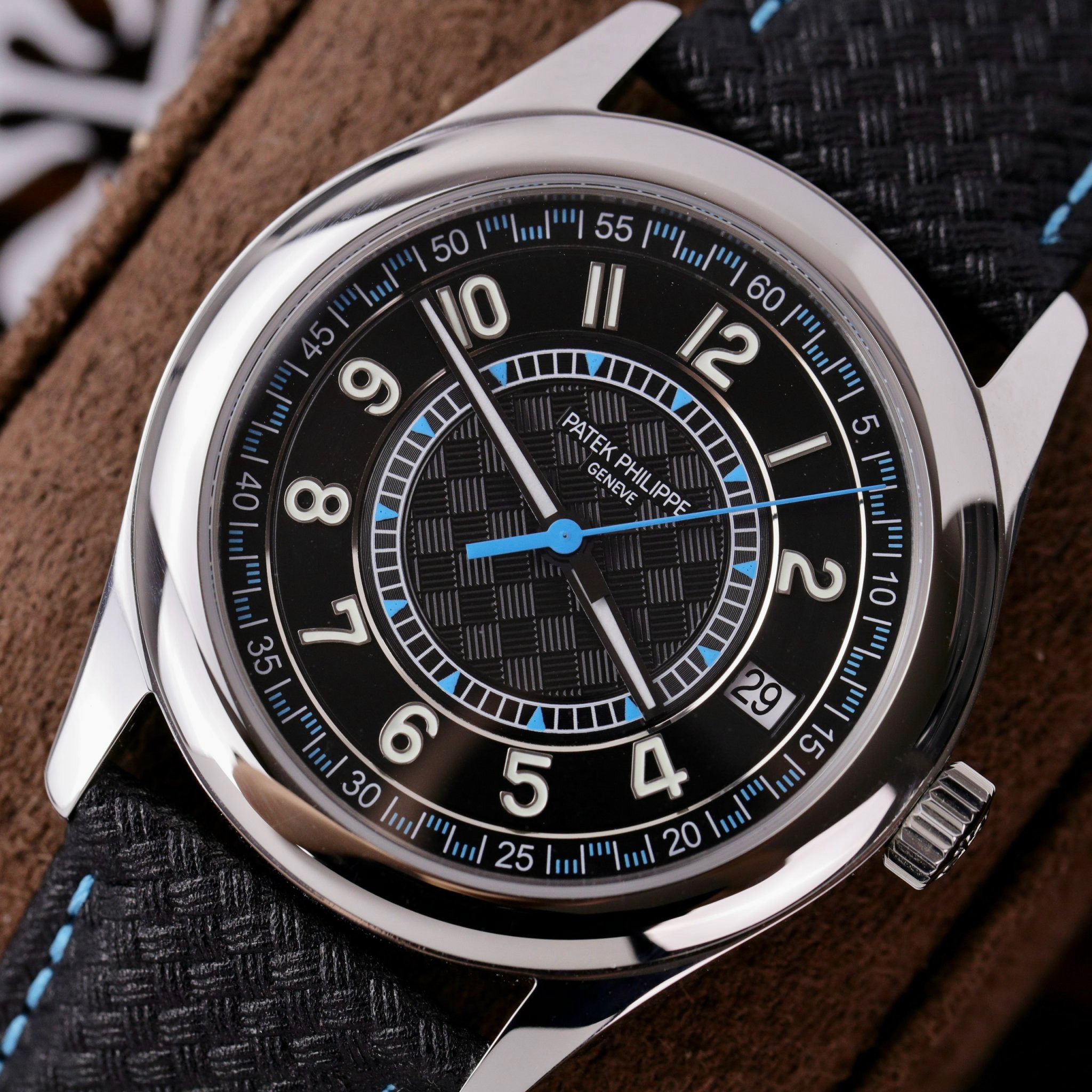 Patek Philippe Calatrava 6007G-011 Replica Watches Leather Strap 39mm (9) Patek Philippe Calatrava 6007G-011 Replica Watches Leather Strap 39mm (10)