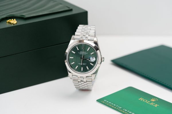 Rolex DateJust 126200 Green Motif Dial Best Replica Clean Factory 36mm (3)